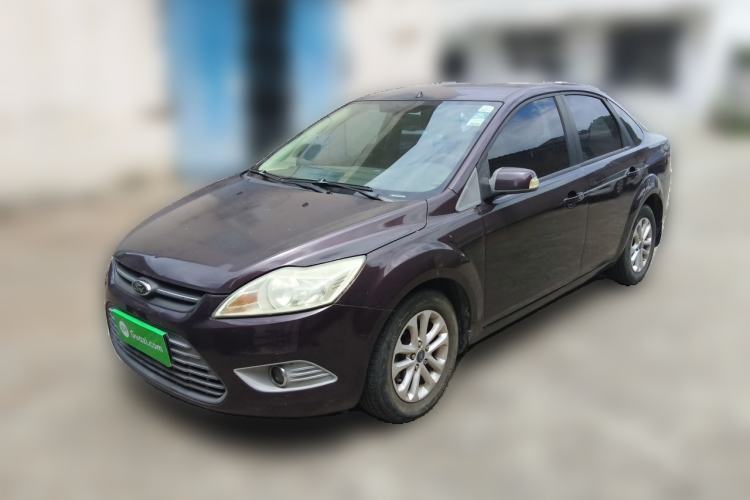 Used Ford Focus 2013 Sedan Classic 1.8L Manual Base Model Guazi used car, China used car export, Used car for sale, Used cars, Cheapest cars for sale