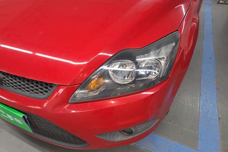 Used Ford Focus 2013 Hatchback Classic 1.8L Automatic Base Model Left Front Headlight
