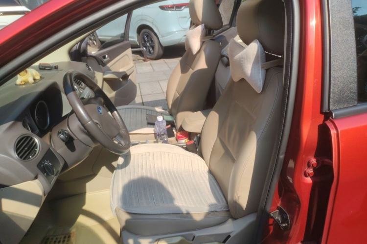 Used Ford Focus 2013 Hatchback Classic 1.8L Automatic Fashion Edition Left Front Seat