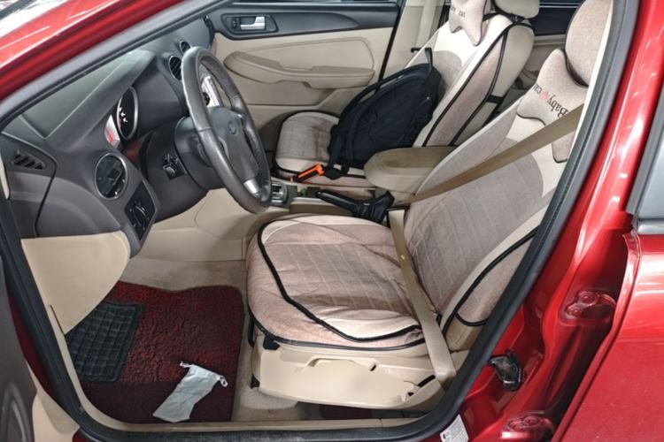 Used Ford Focus 2013 Hatchback Classic 1.8L Automatic Fashion Edition Left Front Seat