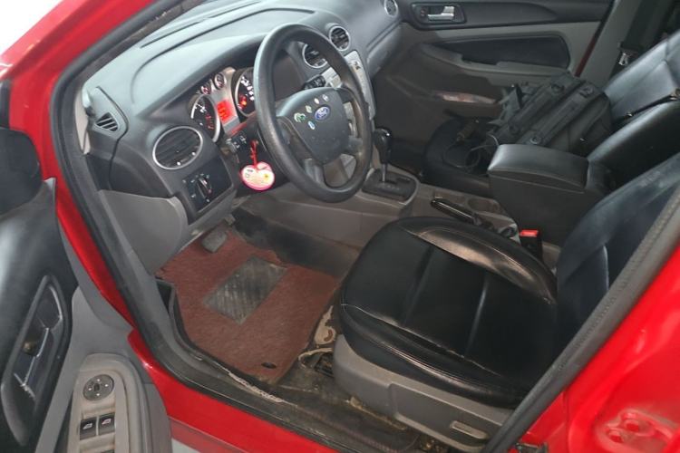 Used Ford Focus 2013 Hatchback Classic 1.8L Automatic Base Model Left Front Seat