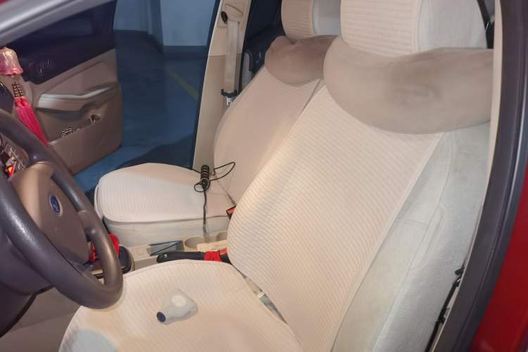 Used Ford Focus 2013 Sedan Classic 1.8L Automatic Base Model Left Front Seat