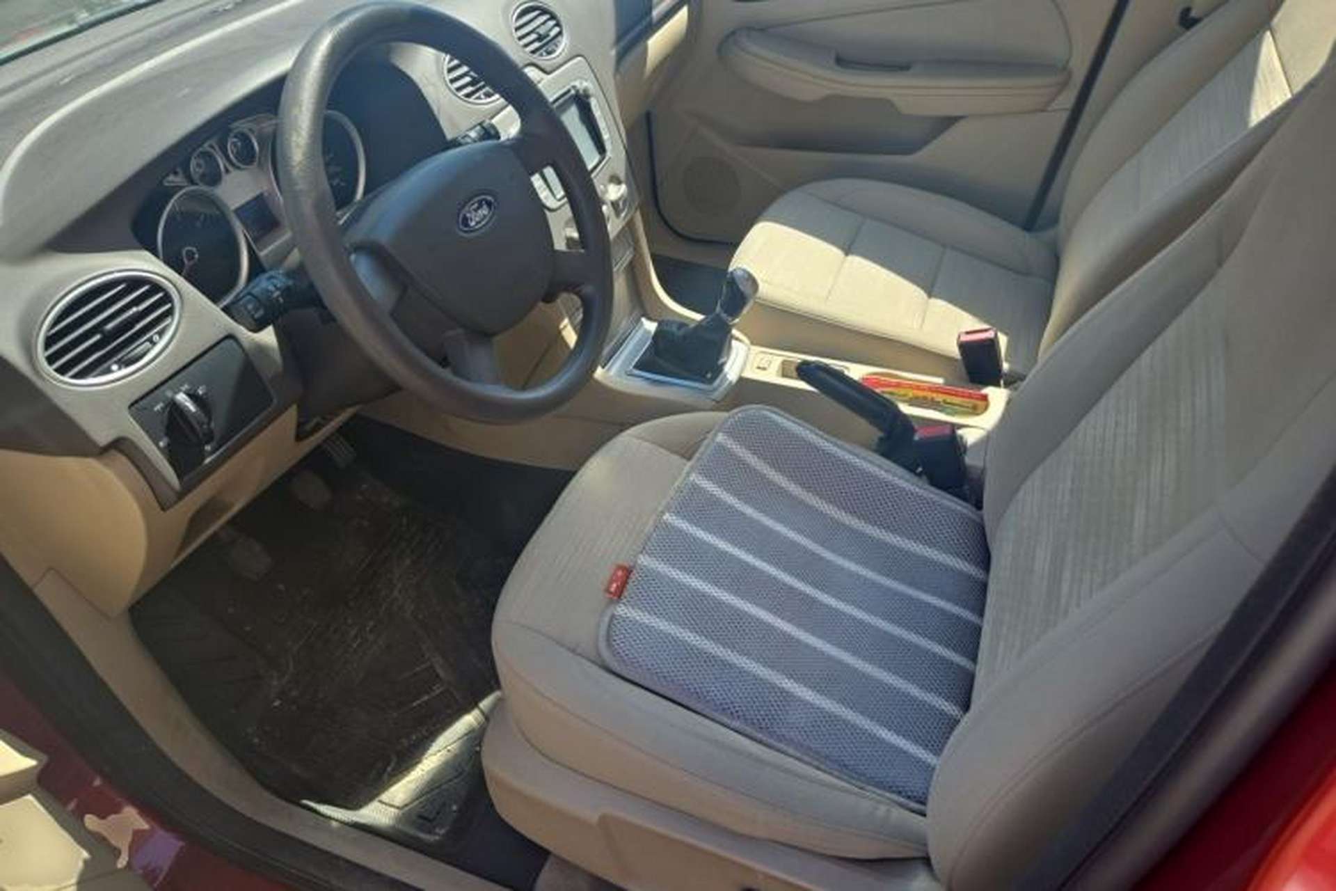 Used Ford Focus 2013 Sedan Classic 1.8L Manual Base Model Left Front Seat