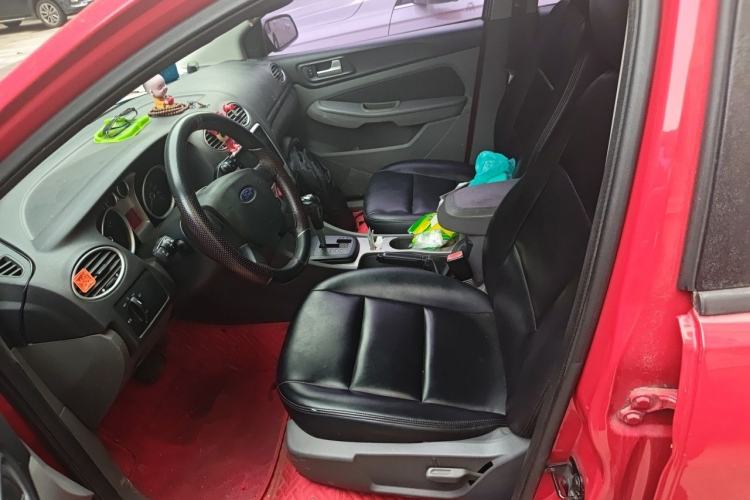 Used Ford Focus 2013 Hatchback Classic 1.8L Automatic Millionth Anniversary Edition Left Front Seat