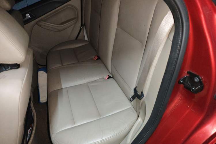 Used Ford Focus 2013 Hatchback Classic 1.8L Automatic Fashion Edition Left Rear Seat