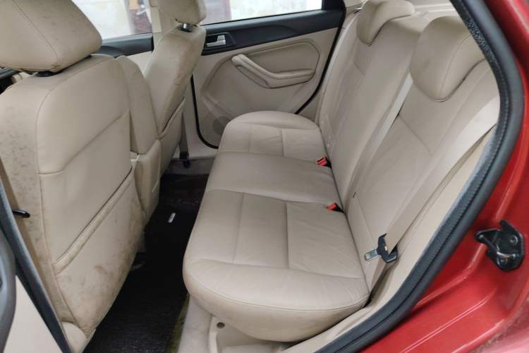 Used Ford Focus 2013 Hatchback Classic 1.8L Manual Fashion Edition Left Rear Seat