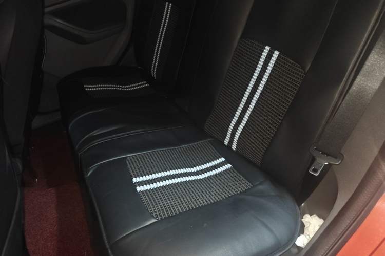 Used Ford Focus 2013 Hatchback Classic 1.8L Automatic Base Model Left Rear Seat