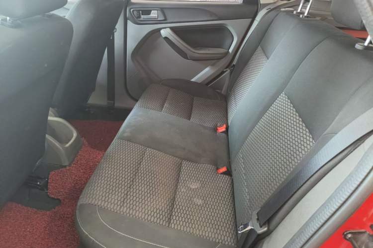 Used Ford Focus 2013 Hatchback Classic 1.8L Automatic Base Model Left Rear Seat