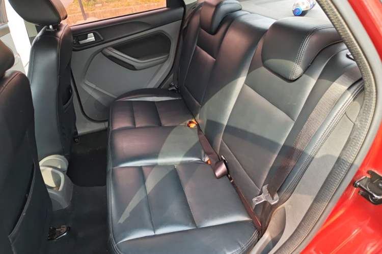 Used Ford Focus 2013 Hatchback Classic 1.8L Automatic Base Model Left Rear Seat