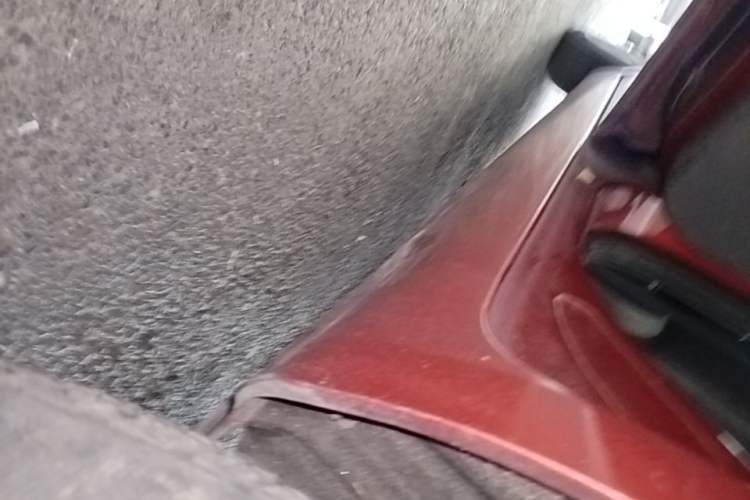 Used Ford Focus 2013 Hatchback Classic 1.8L Automatic Base Model Left Side Sill