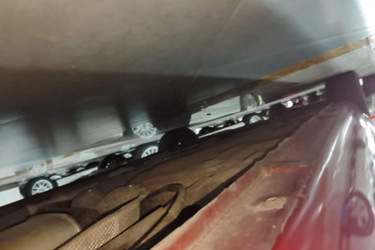Used Ford Focus 2013 Hatchback Classic 1.8L Automatic Base Model Left Side Sill