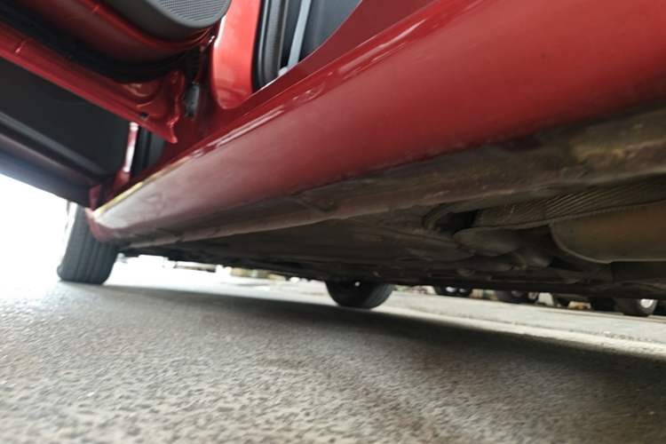 Used Ford Focus 2013 Hatchback Classic 1.8L Automatic Base Model Left Side Sill