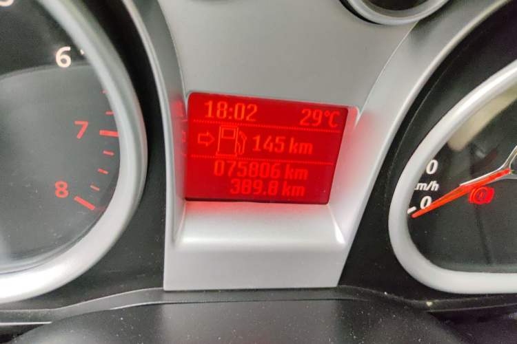 Used Ford Focus 2013 Hatchback Classic 1.8L Manual Base Model Odometer Close Up