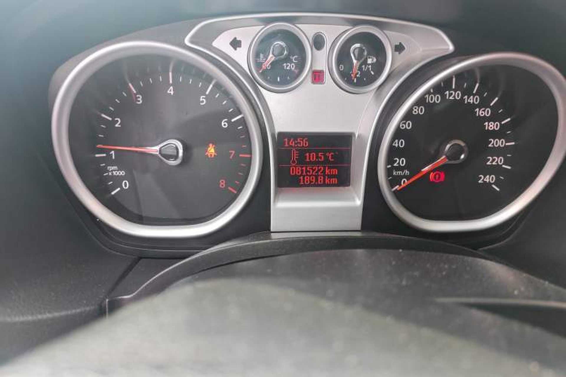 Used Ford Focus 2013 Hatchback Classic 1.8L Manual Base Model Odometer Close Up