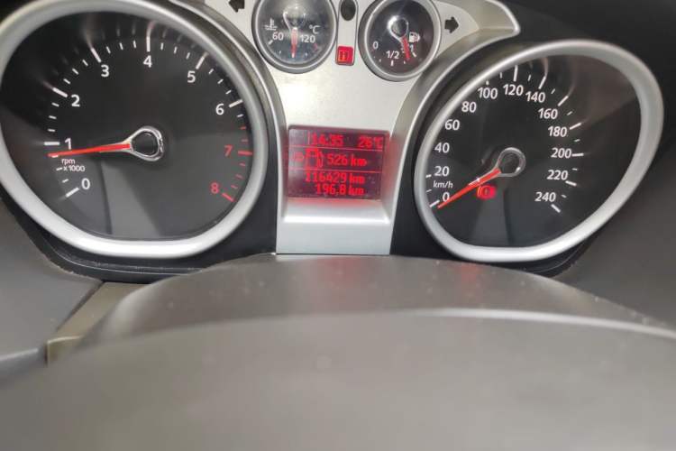 Used Ford Focus 2013 Hatchback Classic 1.8L Automatic Fashion Edition Odometer Close Up