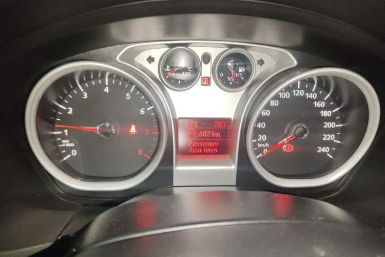 Used Ford Focus 2013 Hatchback Classic 1.8L Manual Base Model Odometer Close Up