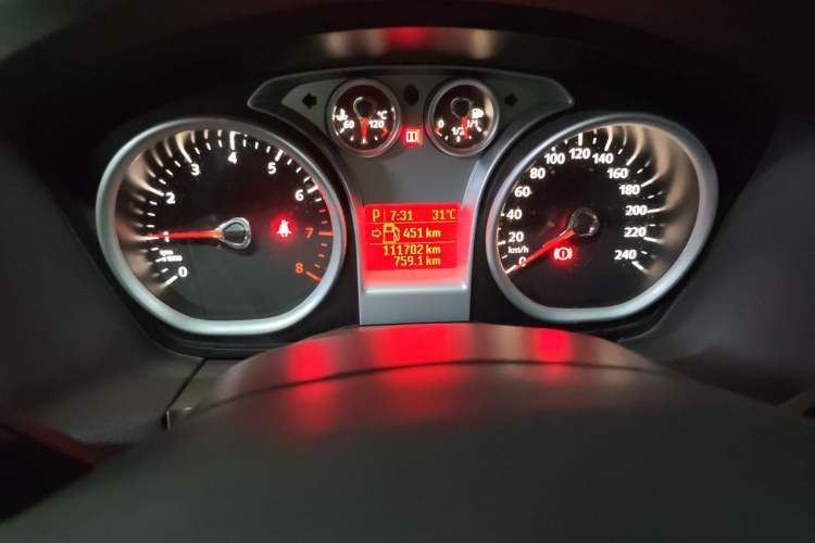Used Ford Focus 2013 Sedan Classic 1.8L Automatic Base Model Odometer Close Up