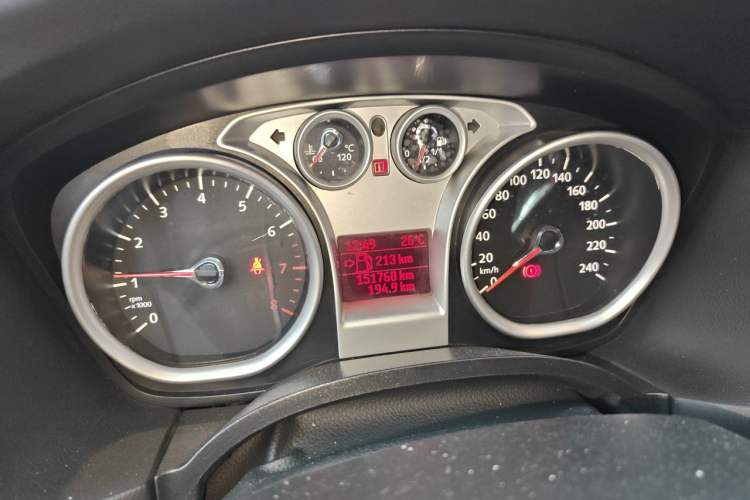 Used Ford Focus 2013 Hatchback Classic 1.8L Manual Base Model Odometer Close Up