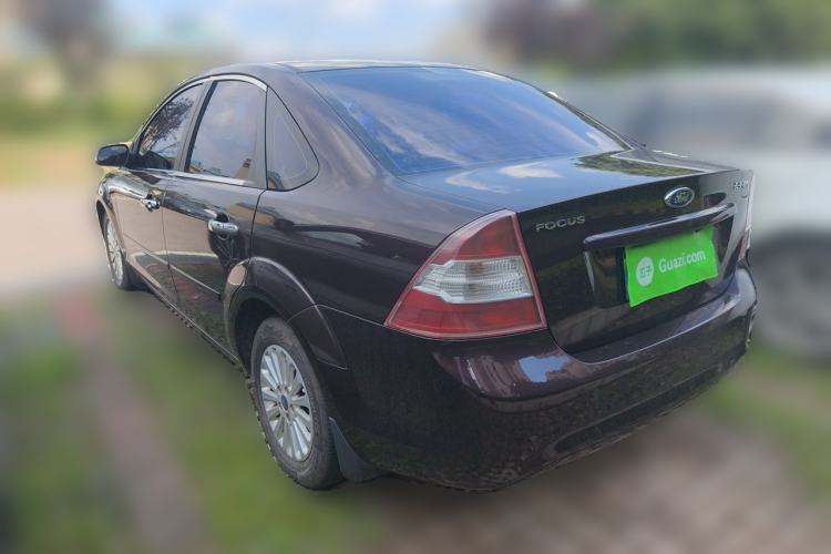 Used Ford Focus 2013 Sedan Classic 1.8L Manual Fashion Edition Rear Left 45 Deg