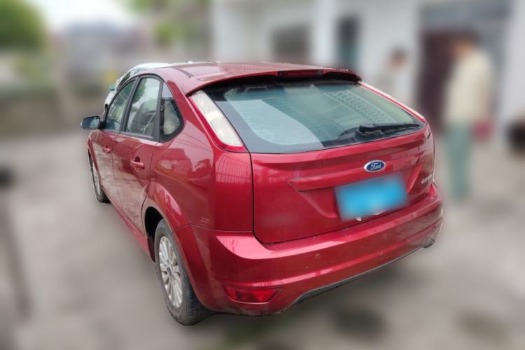 Used Ford Focus 2013 Hatchback Classic 1.8L Manual Fashion Edition Rear Left 45 Deg