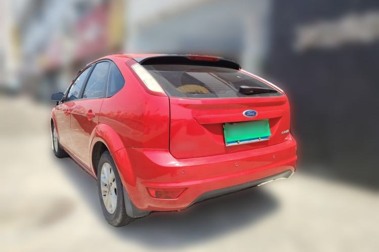 Used Ford Focus 2013 Hatchback Classic 1.8L Automatic Base Model Rear Left 45 Deg