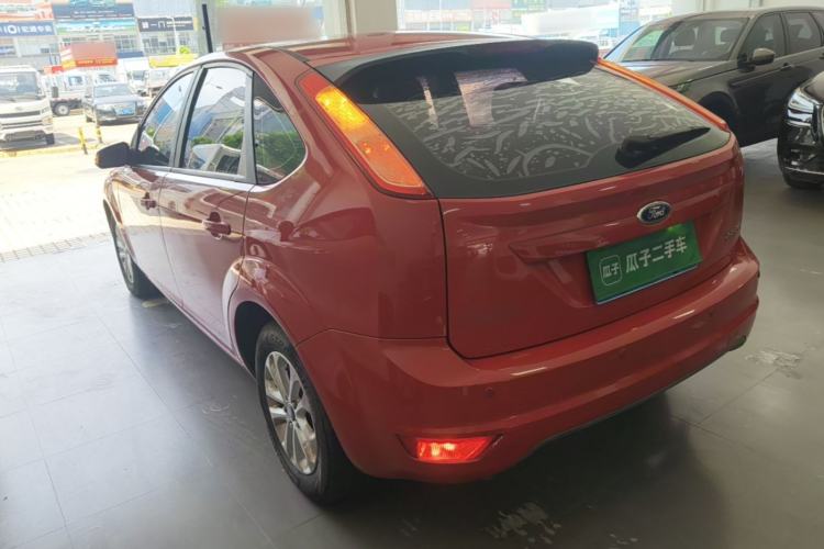 Used Ford Focus 2013 Hatchback Classic 1.8L Automatic Base Model Rear Left 45 Deg