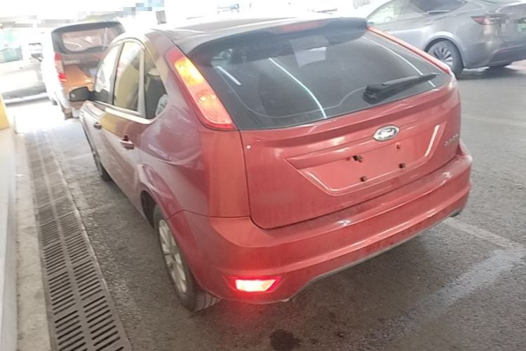 Used Ford Focus 2013 Hatchback Classic 1.8L Automatic Base Model Rear Left 45 Deg