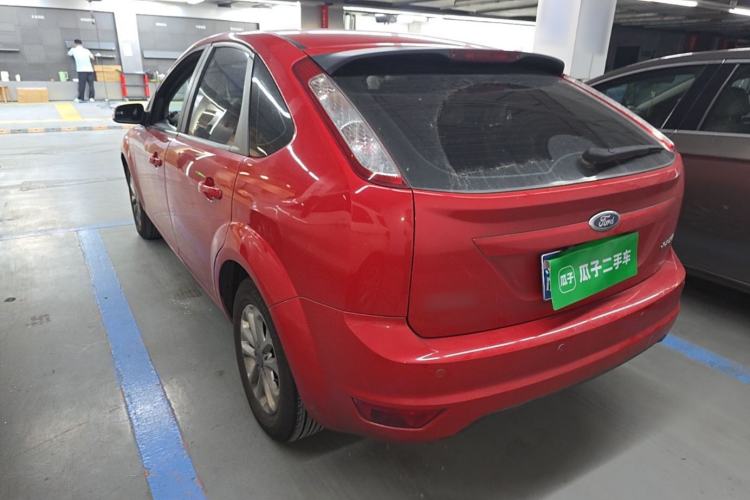 Used Ford Focus 2013 Hatchback Classic 1.8L Automatic Base Model Rear Left 45 Deg