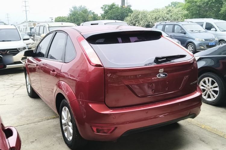 Used Ford Focus 2013 Hatchback Classic 1.8L Automatic Base Model Rear Left 45 Deg
