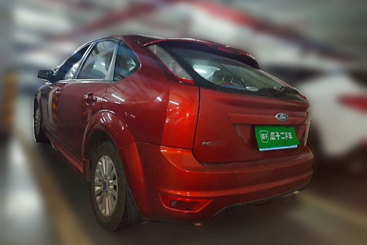Used Ford Focus 2013 Hatchback Classic 1.8L Automatic Fashion Edition Rear Left 45 Deg