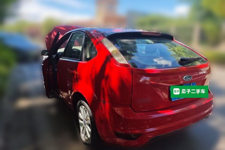 Used Ford Focus 2013 Hatchback Classic 1.8L Automatic Base Model Rear Left 45 Deg