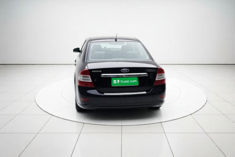 Used Ford Focus 2013 Sedan Classic 1.8L Manual Base Model Rear