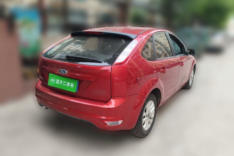Used Ford Focus 2013 Hatchback Classic 1.8L Automatic Base Model Rear Right 45 Deg