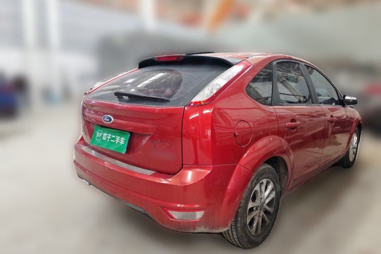 Used Ford Focus 2013 Hatchback Classic 1.8L Manual Base Model Rear Right 45 Deg