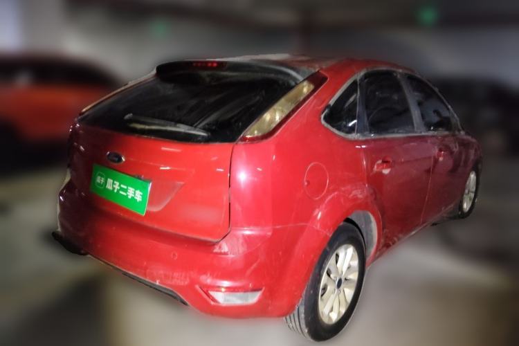 Used Ford Focus 2013 Hatchback Classic 1.8L Automatic Millionth Anniversary Edition Rear Right 45 Deg