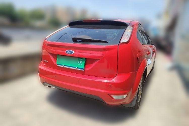 Used Ford Focus 2013 Hatchback Classic 1.8L Automatic Base Model Rear Right 45 Deg