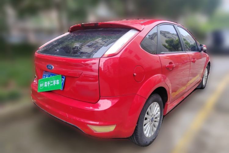 Used Ford Focus 2013 Hatchback Classic 1.8L Automatic Fashion Edition Rear Right 45 Deg