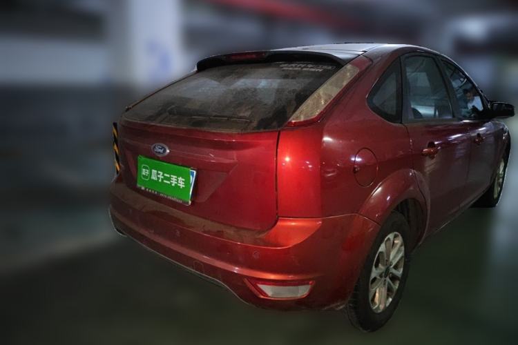 Used Ford Focus 2013 Hatchback Classic 1.8L Manual Base Model Rear Right 45 Deg