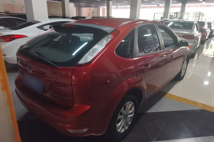 Used Ford Focus 2013 Hatchback Classic 1.8L Automatic Base Model Rear Right 45 Deg