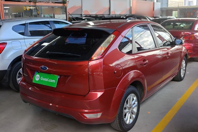 Used Ford Focus 2013 Hatchback Classic 1.8L Automatic Base Model Rear Right 45 Deg