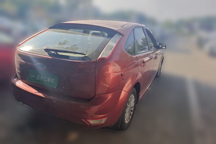 Used Ford Focus 2013 Hatchback Classic 1.8L Manual Fashion Edition Rear Right 45 Deg