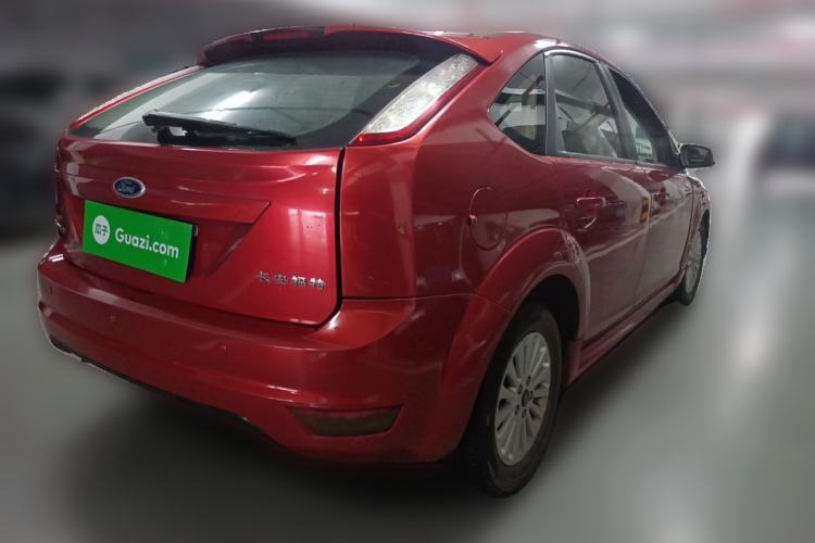 Used Ford Focus 2013 Hatchback Classic 1.8L Automatic Fashion Edition Rear Right 45 Deg