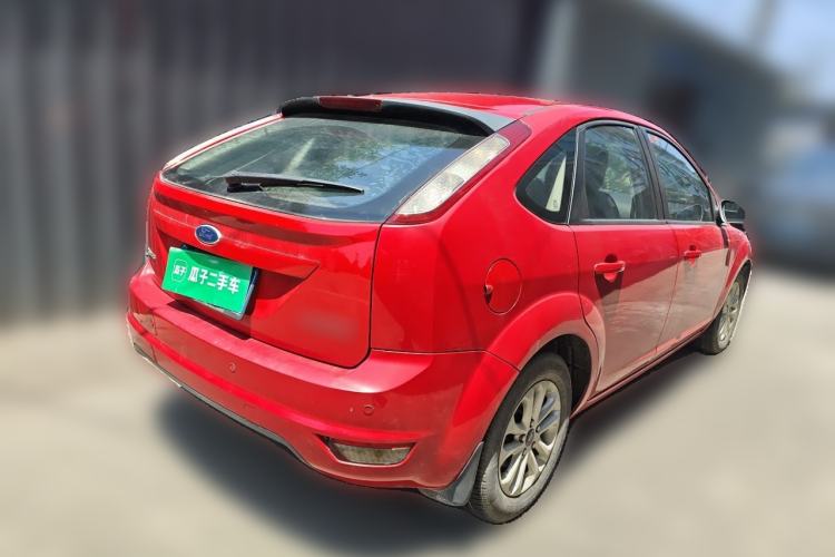 Used Ford Focus 2013 Hatchback Classic 1.8L Automatic Base Model Rear Right 45 Deg