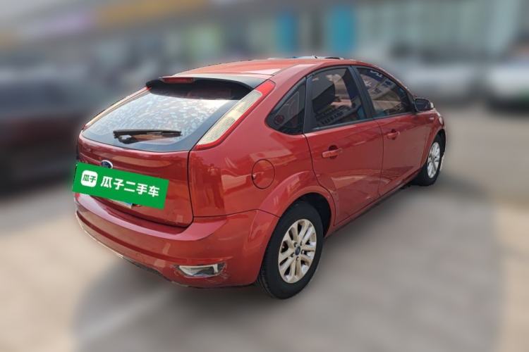 Used Ford Focus 2013 Hatchback Classic 1.8L Automatic Base Model Rear Right 45 Deg