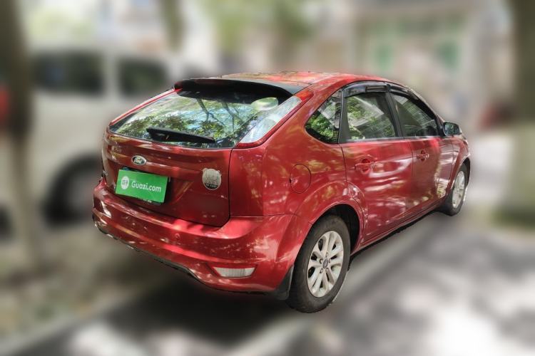 Used Ford Focus 2013 Hatchback Classic 1.8L Automatic Millionth Anniversary Edition Rear Right 45 Deg