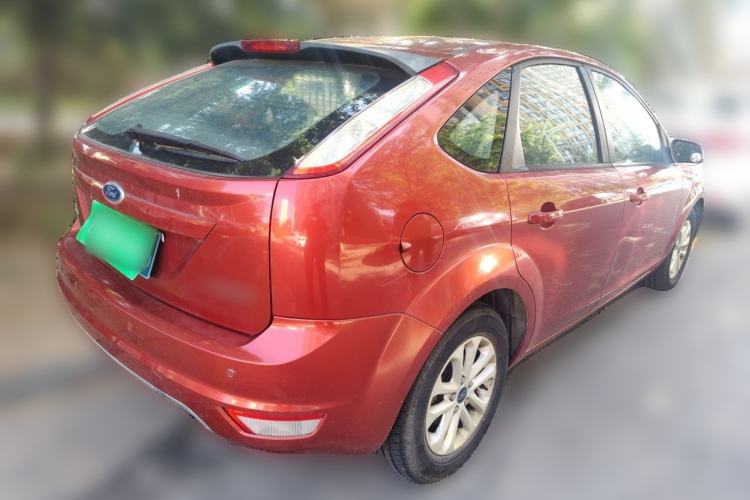 Used Ford Focus 2013 Hatchback Classic 1.8L Automatic Base Model Rear Right 45 Deg