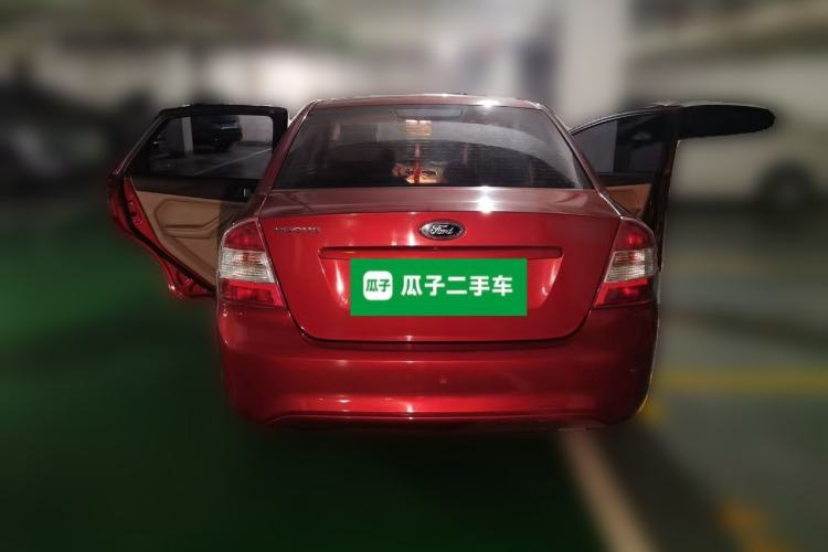 Used Ford Focus 2013 Sedan Classic 1.8L Automatic Base Model Rear