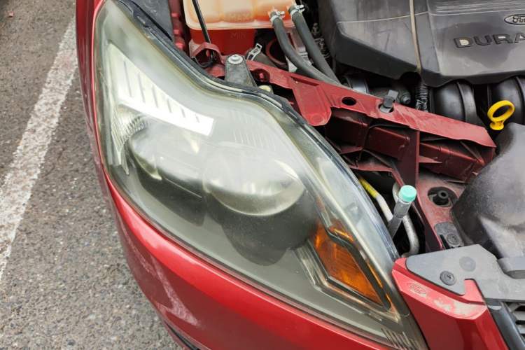 Used Ford Focus 2013 Hatchback Classic 1.8L Manual Base Model Right Front Headlight