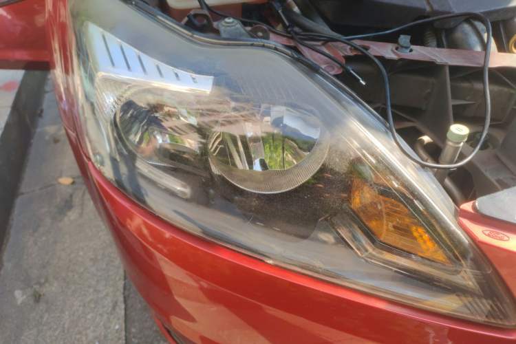 Used Ford Focus 2013 Hatchback Classic 1.8L Automatic Fashion Edition Right Front Headlight