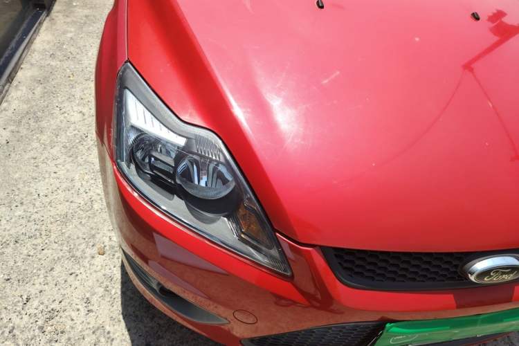 Used Ford Focus 2013 Hatchback Classic 1.8L Automatic Base Model Right Front Headlight